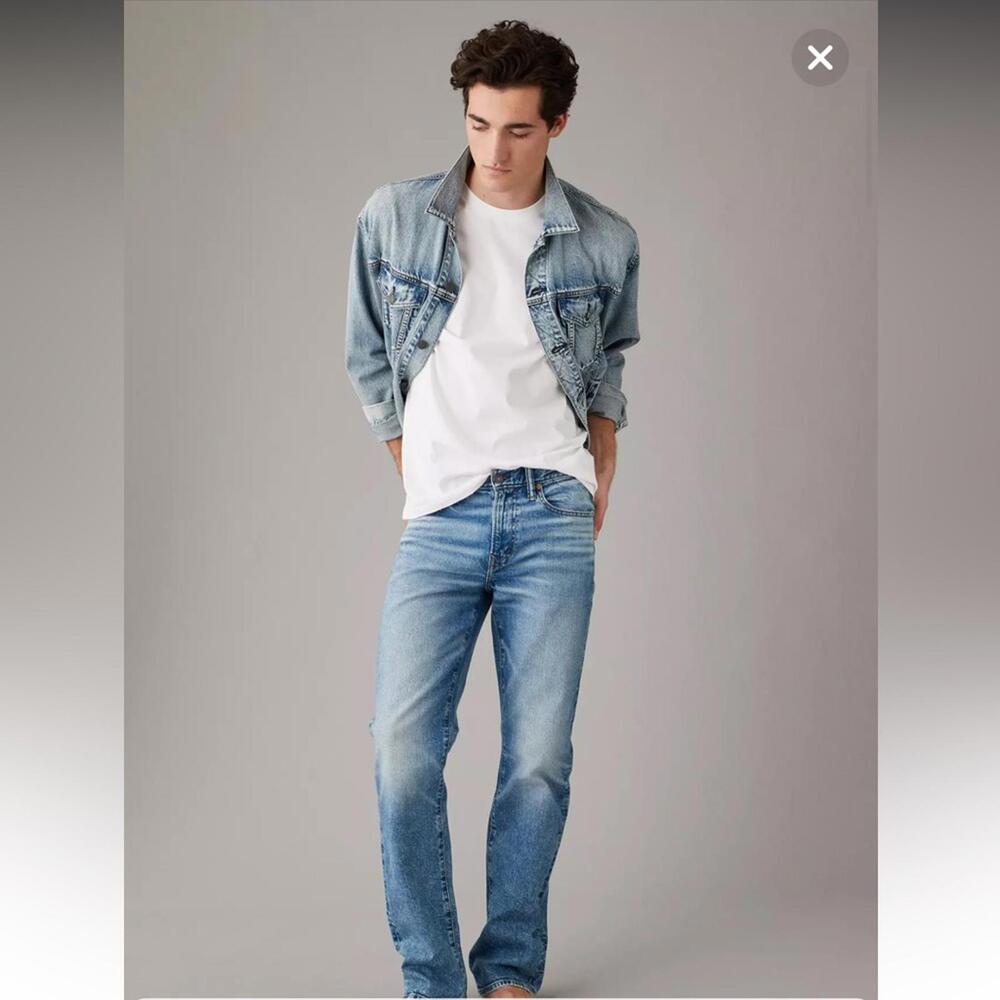 American Eagle Men’s EasyFlex Original Bootcut Jeans- Dream Blue Colour